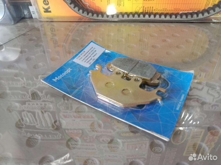 Тормозные колодки на скутер 250сс R1