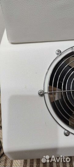 Вытяжка для педикюра Cosmos P1