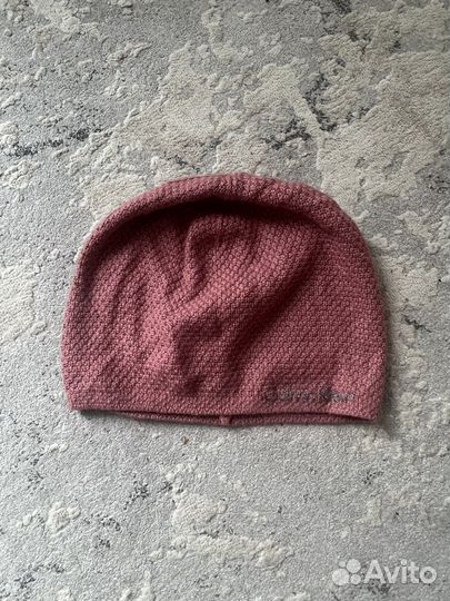 Шапка calvin klein, levis, uniqlo и mothercare