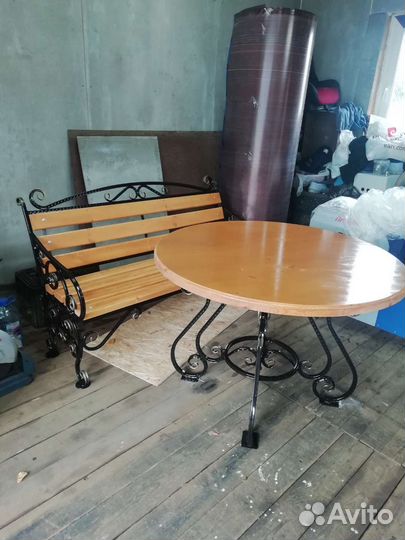 Лавочка садовая