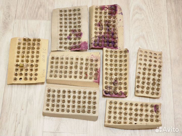 Лампочки миниатюрные, разные СССР