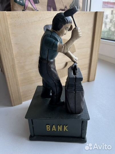 Копилка механическая антикварная чугунная