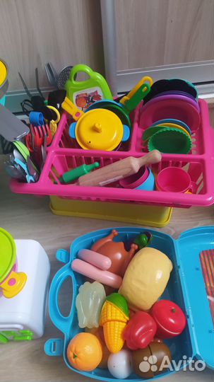 Продаётся Детская кухня - полный набор