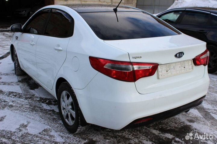 Автомобиль на запчасти Kia Rio 2012