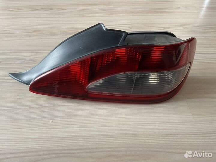 Фонарь задний правый peugeot 406 coupe