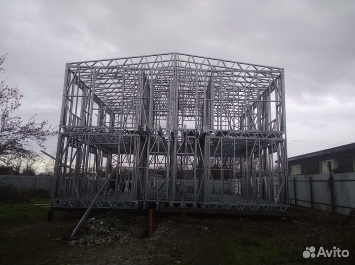 Лстк каркас торгово-офисного здания площадью 242 м