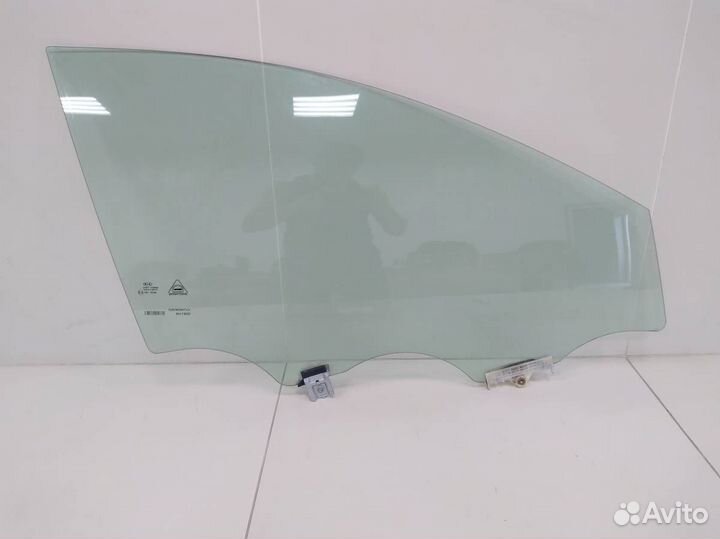 Стекло двери передней правой Kia Ceed св 2018