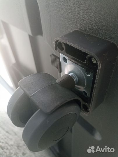 Переноска для собак на колесах