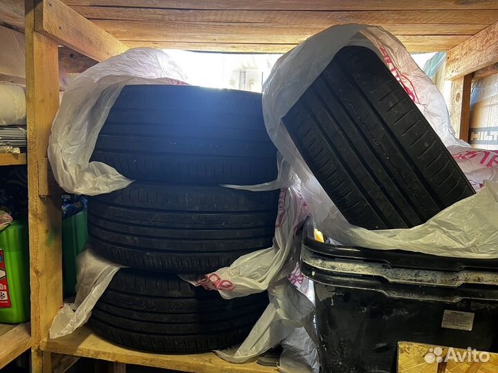 Yokohama BluEarth-A AE-50 215/50 R17