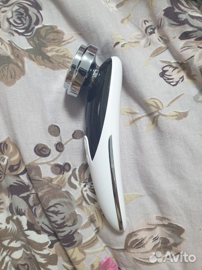 Массажер для лица