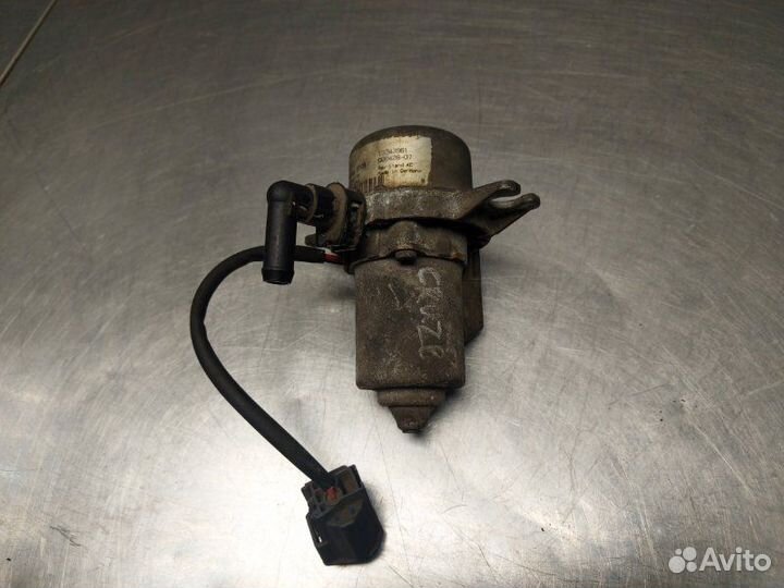 Насос вакуумный Chevrolet Cruze J300 F16D3 2012