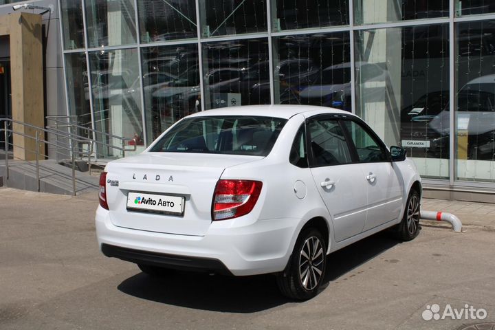 LADA Granta 1.6 МТ, 2023, 25 288 км