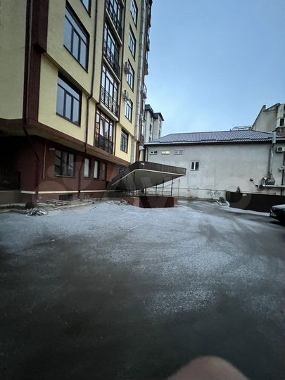 3-к. квартира, 127 м², 2/9 эт.