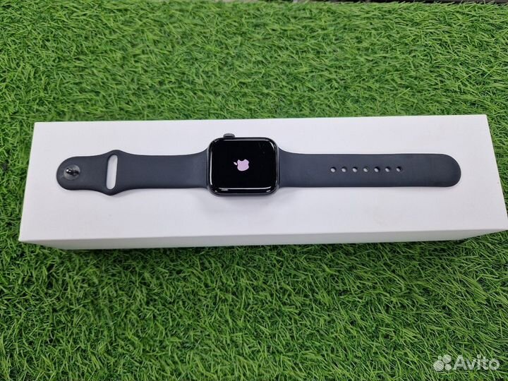 Apple Watch Series 5 44mm