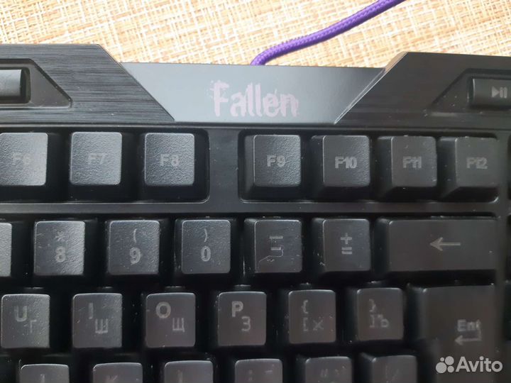 Игровая клавиатура qumo