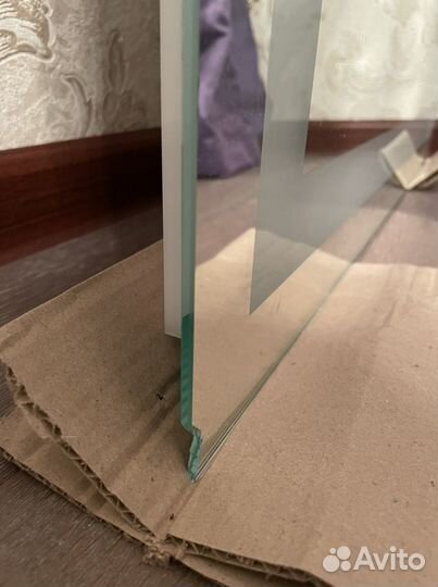 Зеркало с LED подсветкой настенное