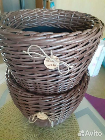 Кашпо из ротанга