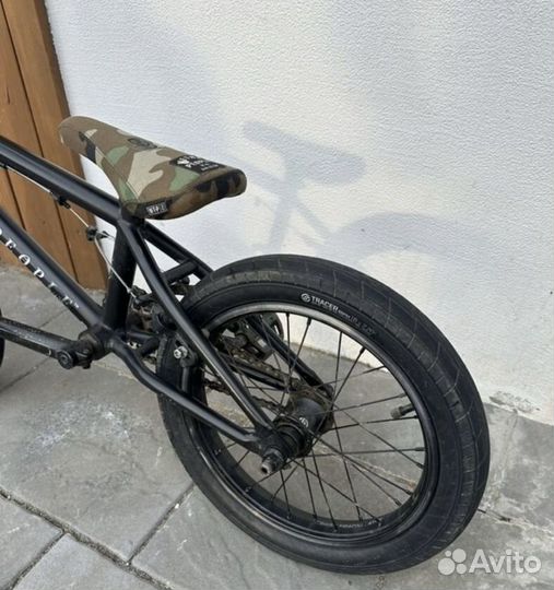 Трюковой велосипед BMX R16