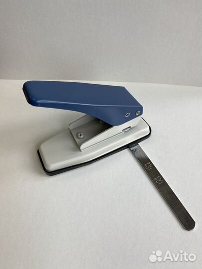 Дырокол Вырубщик отверстия под ригель Warrior 3320