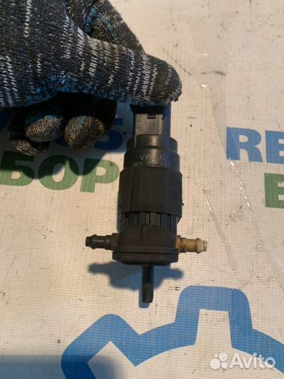 Насос омывателя Audi A4 B8 1.8 CDH 2010