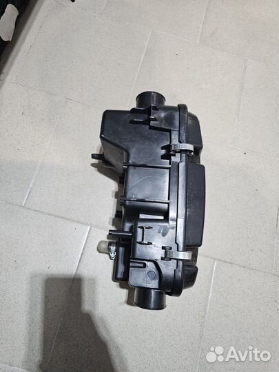 Воздушный фильтр бокс