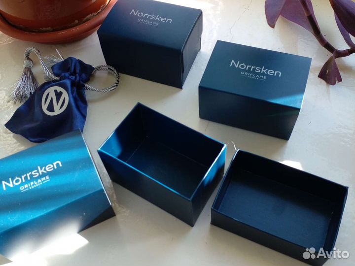 Коробка подарочная