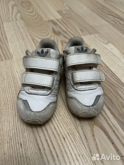 Кроссовки adidas kids