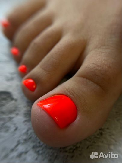 Маникюр, педикюр