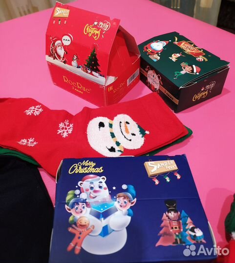 Новогодние носки в коробке