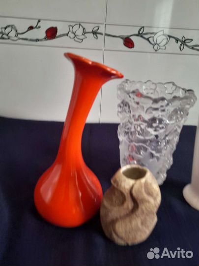 Ваза для цветов,цветное стекло