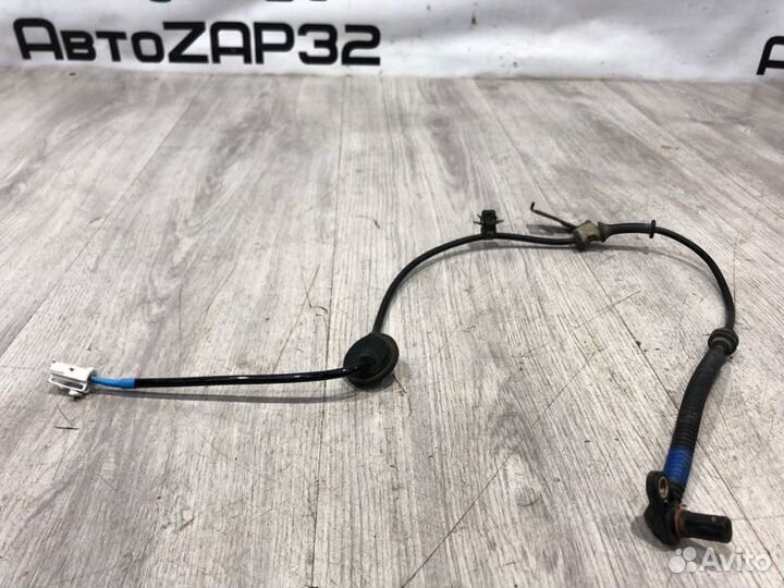 Датчик abs задний левый Kia Rio 3 G4FA 2015