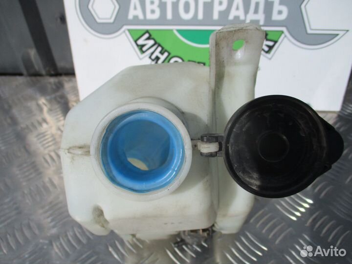 Бачок омывателя зад.Hyundai Starex H1 1997-2006