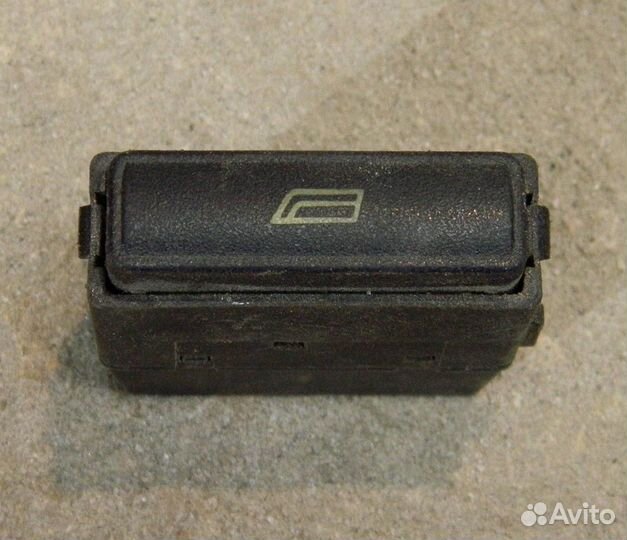 Кнопка стеклоподъемника Audi A8 D2