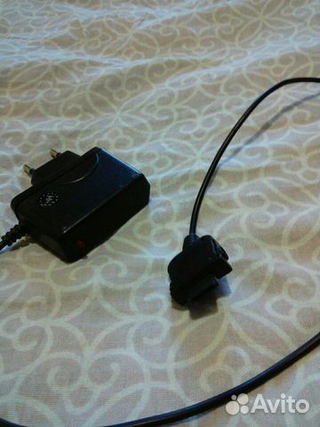 Зарядное устройство