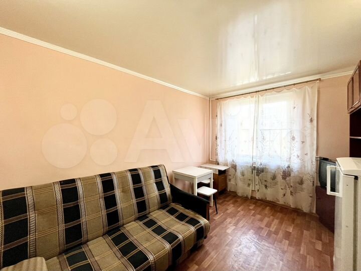 Комната 12,2 м² в 4-к., 2/3 эт.