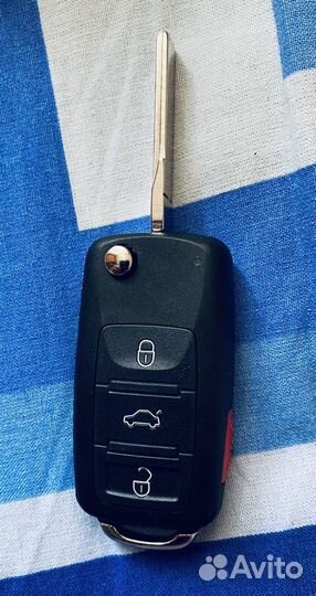 Ключ зажигания, смарт-ключ Volkswagen Touareg