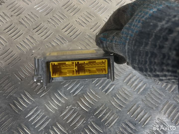 Блок управления airbag mitsubishi lancer 10