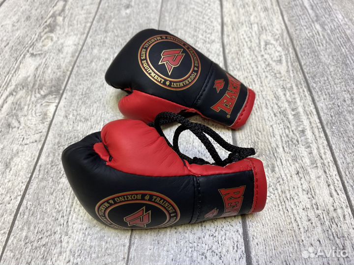 Сувенирные перчатки Reyvel чёрно-красные