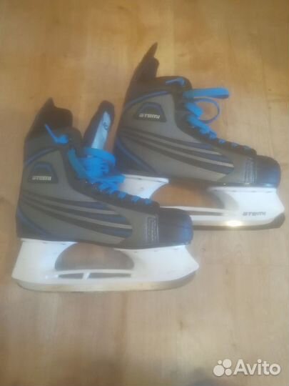 Коньки хоккейные Atemi