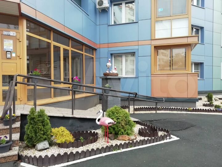 2-к. квартира, 72 м², 3/17 эт.