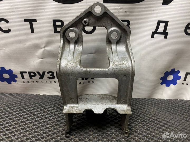 Кронштейн гидроусилителя Volvo FM4 1 2013 21468479