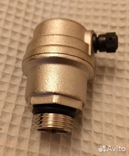 Воздухоотводчик автом.Valtec Италия