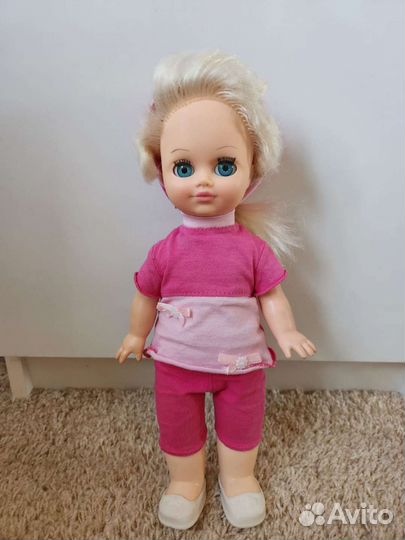 Куклы и пупс в отличном состоянии, говорящая кукла