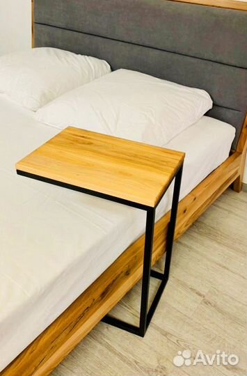 Прикроватный столик лофт