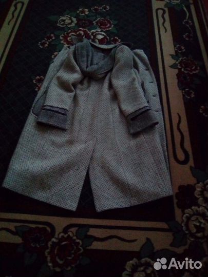 Продам пальто