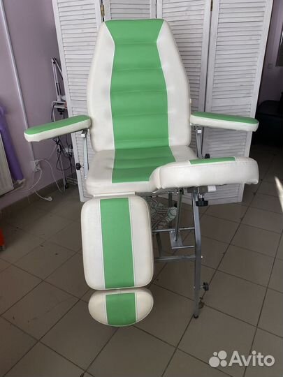 Педикюрное кресло бу
