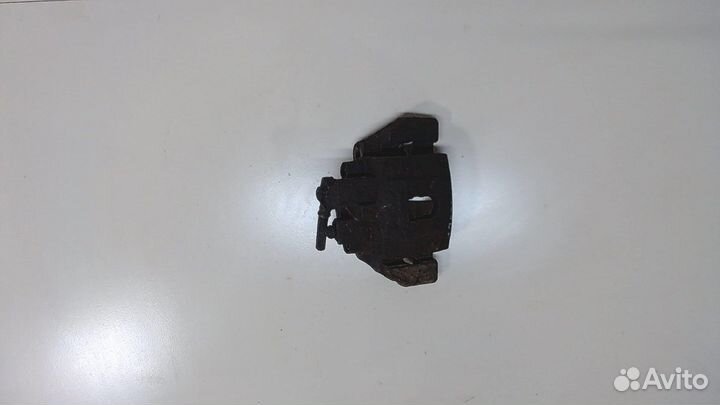 Суппорт Jeep Grand Cherokee, 2002