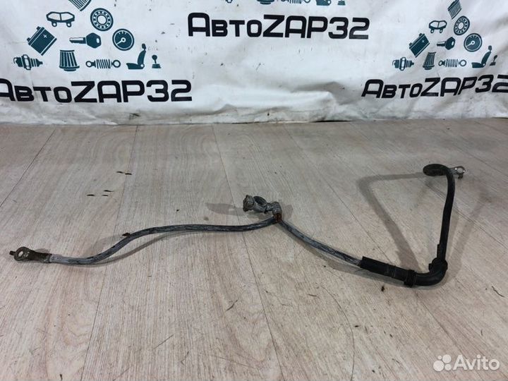 Клемма минус Ford Focus CB hxdb 2005 2006 2007