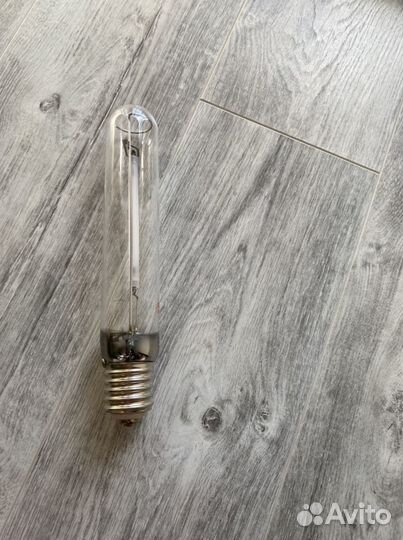 Лампочка газоразрядная