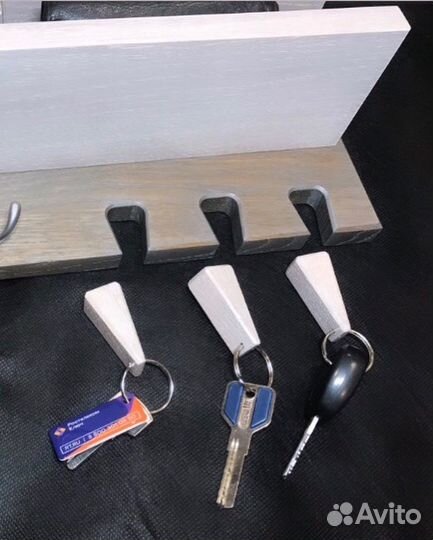 Ключница настенная из дерева